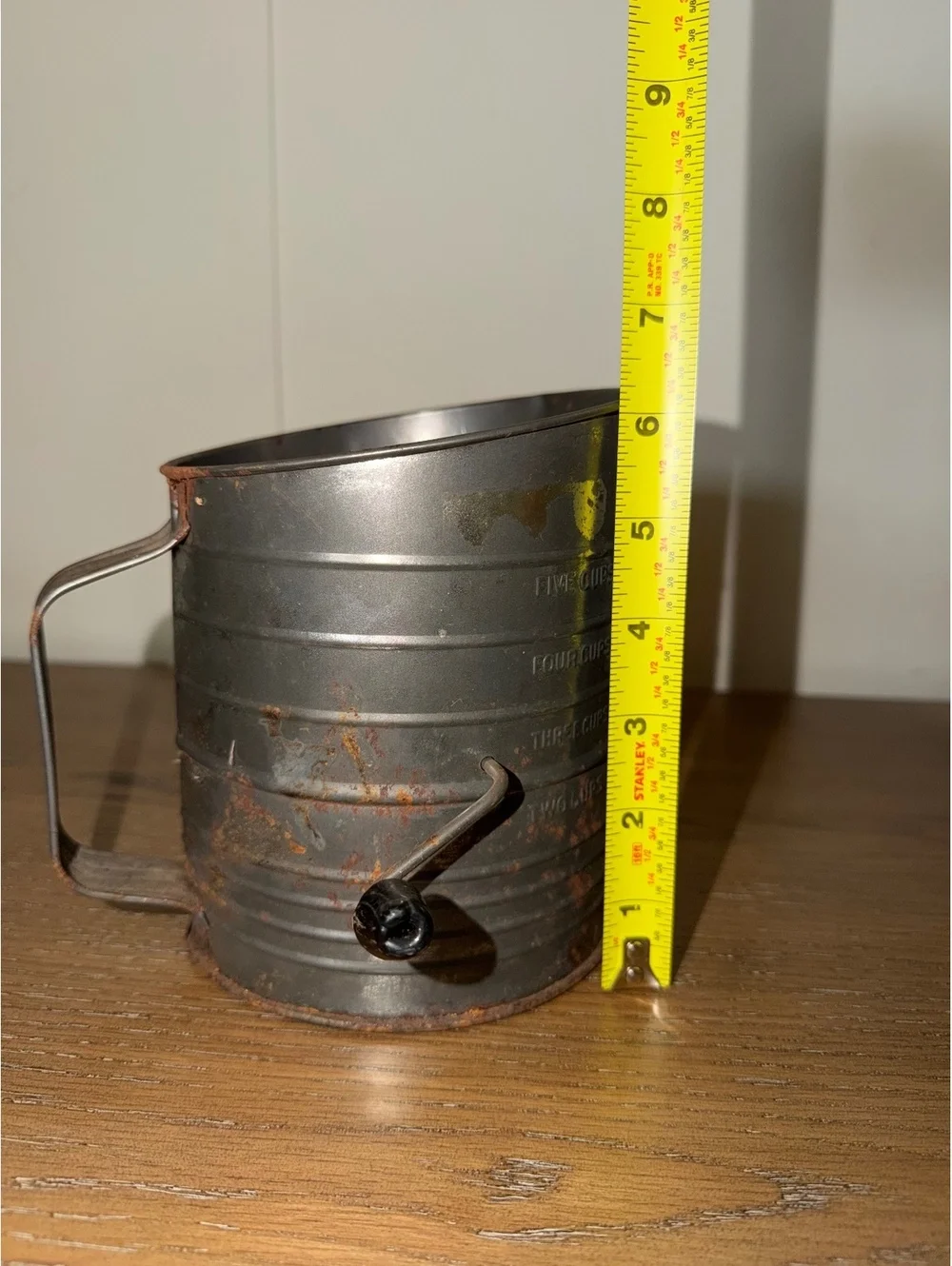 Vintage Bromwell’s 5 Cup Measuring Sifter Hand Crank Flour Sifter Farmhouse